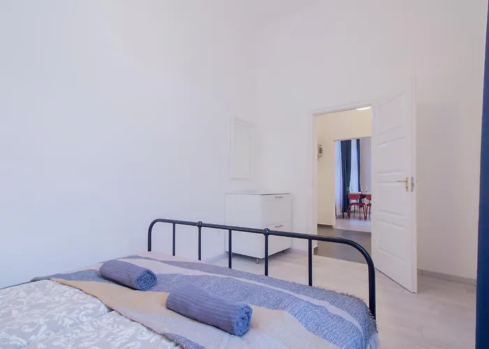 Lejlighed Kalvin 2bdr With Ac Budapest